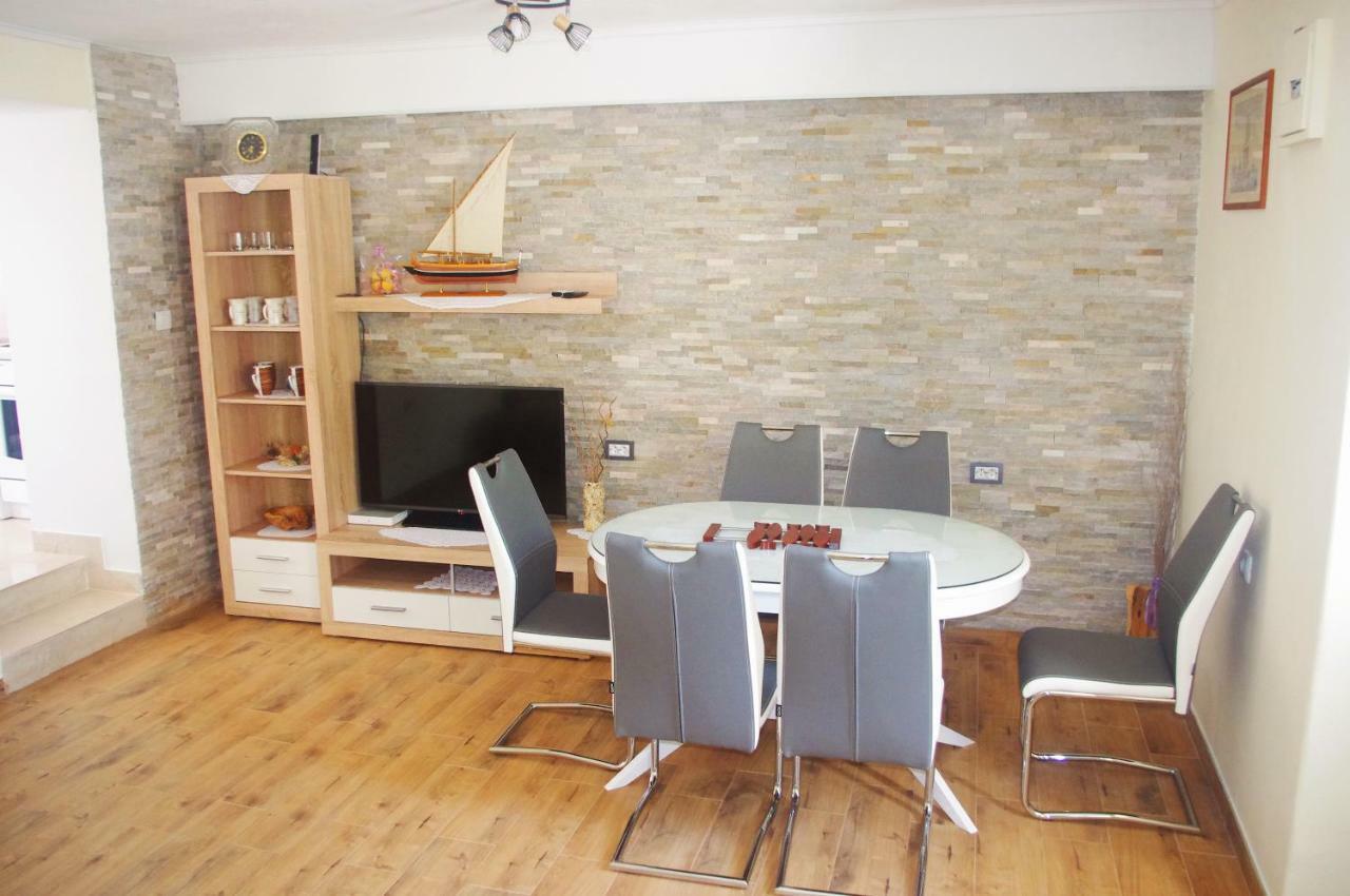 Holiday Home Ruda Vinišće Екстериор снимка